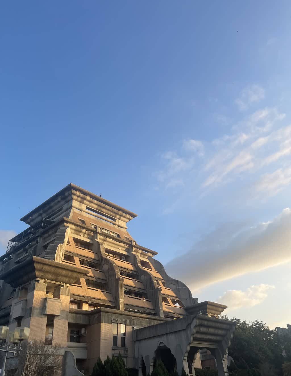 國立中正大學的求學、科系、環境、特色與打工求職概況介紹－104升學就業地圖